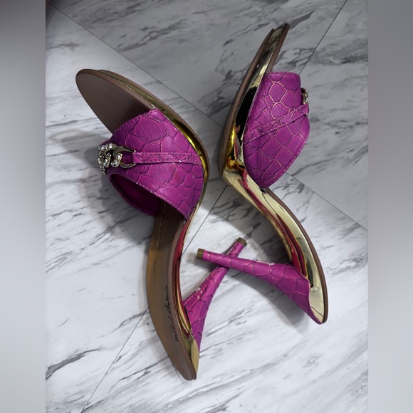 Michael Antonio 4" Croc Embossed Chain SlipOn Heeled Mules Purple Size: 9M w Box - Picture 9 of 11